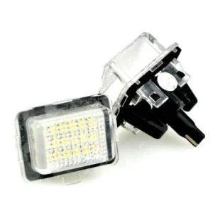Plafon led para luz de matricula Mercedes Clase C W204, Clase E W212