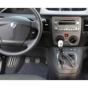 Radio Lancia Musa año 2005