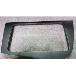 Marco radio Seat Leon 1P, para instalar equipos tipo original .