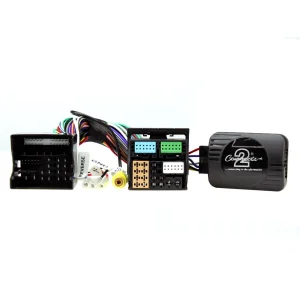 Interface para instalar cámara trasera en equipo original VW Golf VII