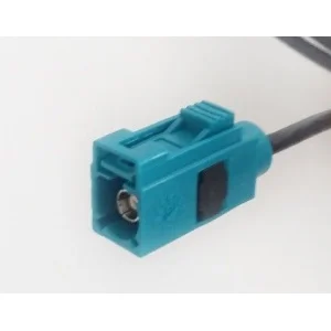 Conector cámara trasera Mercedes.