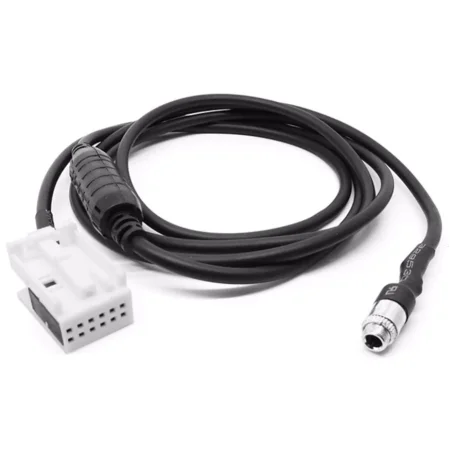 Cable para añadir entrada auxiliar a BMW