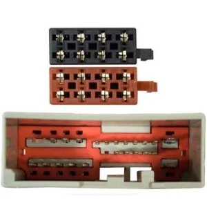 Conector ISO Ford Fiesta, Fusion y Land Rover Freelander 2002 2006