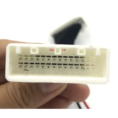 Adaptador para añadir cámara trasera a radio de origen Mazda CX 5