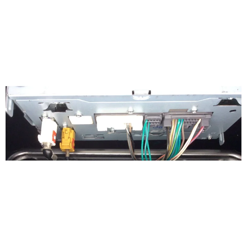 Conector para añadir cámara trasera a radio de origen Jeep Compass, Wrangler, Patriot