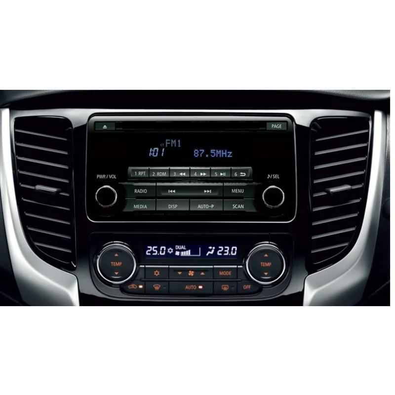 Radio Mitsubishi L200, año 2015