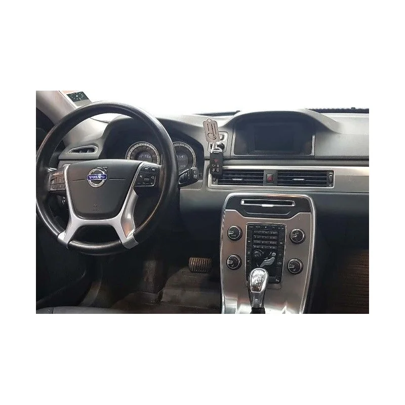 Marco adaptador Volvo V70, XC70, año 2012 2016
