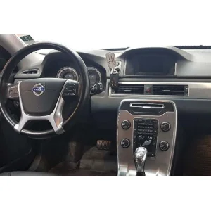 Marco adaptador Volvo V70, XC70, año 2012 2016