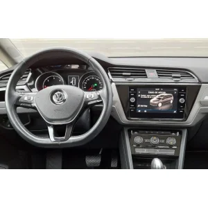 Volkswagen Touran, año 2016