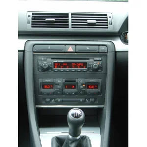 Radio Audi A4 B7 (2005 2008) 1 DIN.