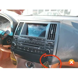 Infiniti FX35/45 (2003 2008), no compatible