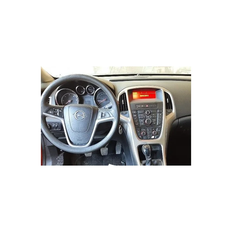 Opel Astra J, año 2010 2015