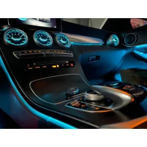 Iluminación ambiental para Mercedes Benz Clase C W205, año 2019