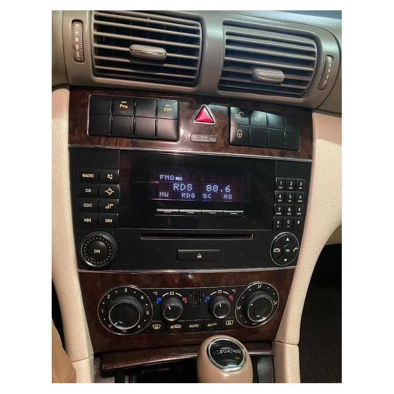 Radio Mercedes Clase C. W203