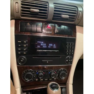 Radio Mercedes Clase C. W203