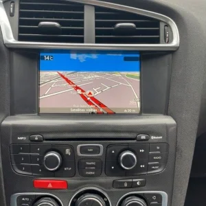 Interface cámara frontal/trasera Alfa Romeo Giulietta, Peugeot, Citroen