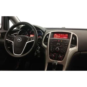 Opel Astra J, año 2010 2013
