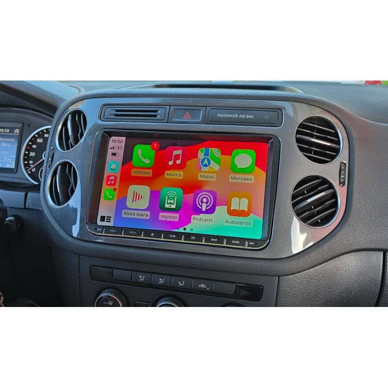 Radio navegador instalado en VW Tiguan