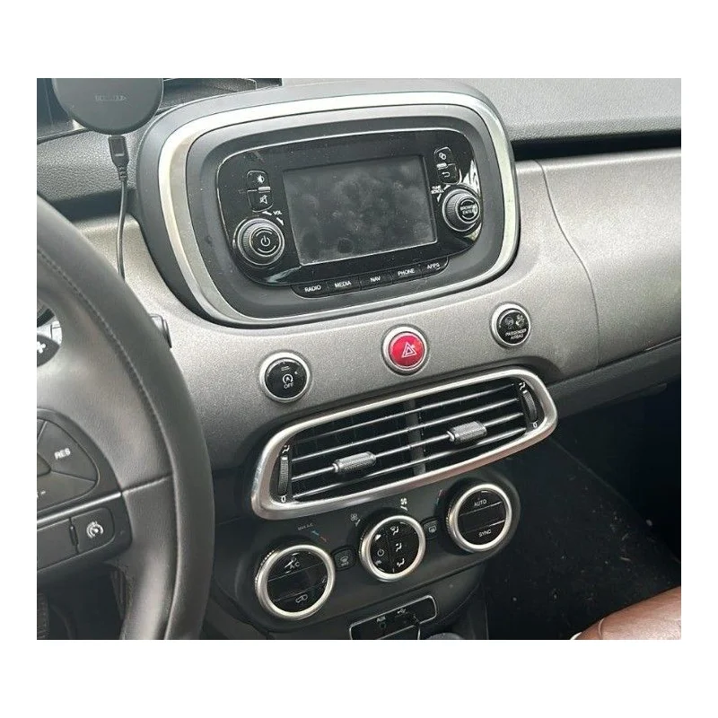 12020902 Marco frontal auto radio Fiat 500X año 2015