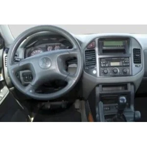 Radio OEM Mitsubish Montero / Pajero 2002