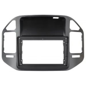 Marco para radio con pantalla de 9" Mitsubishi Montero / Pajero 2002 2007 Color Negro