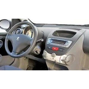 Radio OEM Peugeot 107 año 2006