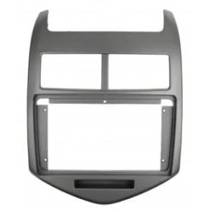 Marco frontal para radio con pantalla de 9" Chevrolet Aveo 2011 2016