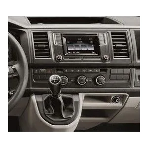 Marco para pantalla de 9" Volkswagen Transporter, Caravelle T6 7HC, 2015 2019 en Marco auto radio 9" de 60133908 Marco ada