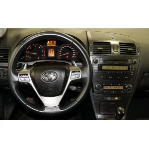 Radio OEM Toyota Avensis 2009 sin navegador