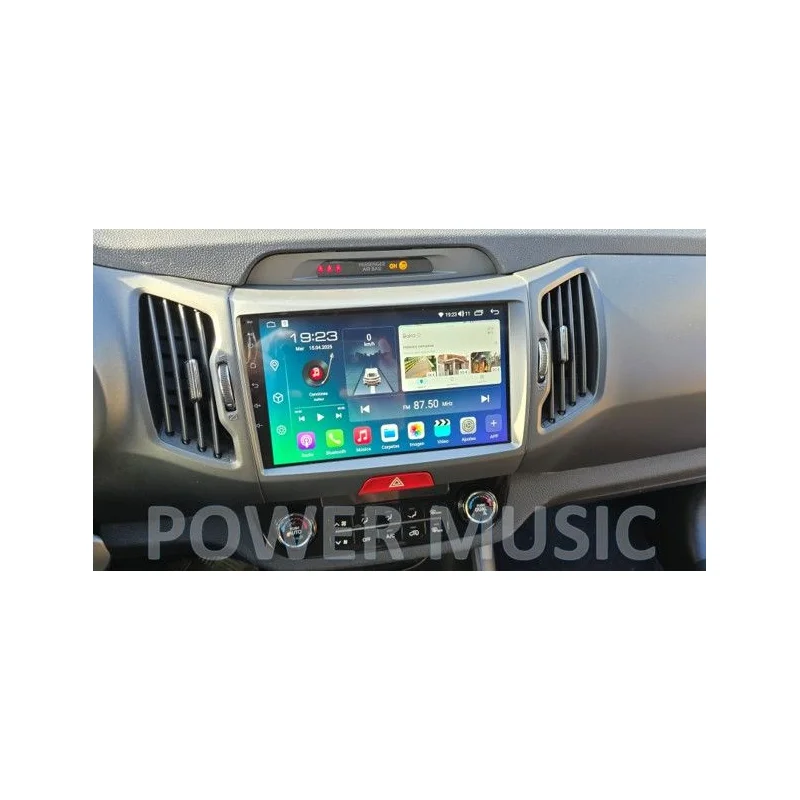 Radio navegador instalado en Kia Sportage, año 2024