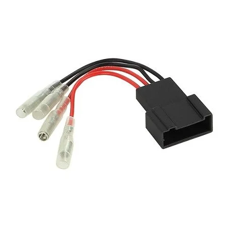 Cableado que permite conexión entre altavoces renovados a los de serie, Toyota y Subarau.