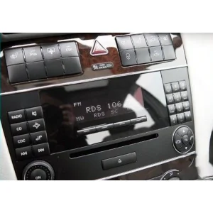 Modelos de Mercedes Benz válidos para radio navegador