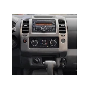 Radio OEM Nissan Navara 2015