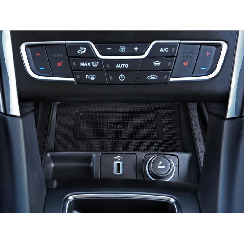 Ford Mondeo BA7 2014 a 2021 Base INBAY cargador inalámbrico 10W