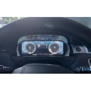Ejemplo de instalación Plug and Play del cuadro digital en taller autorizado para Range Rover Evoque