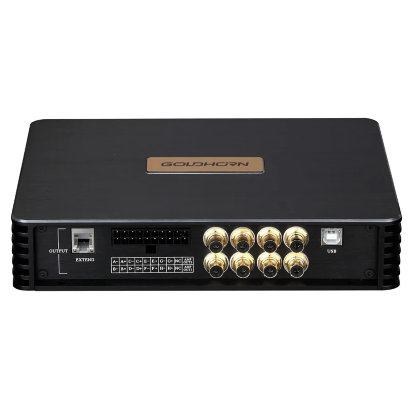 Panel lateral del amplificador DSP Goldhorn DSPA 816 PRO mostrando 8 salidas RCA, puerto USB para PC y entrada OTG.