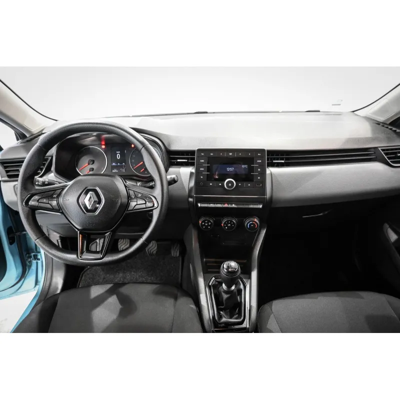Radio de origen Renault Clio V 2019-2025 compatible con isntalación.