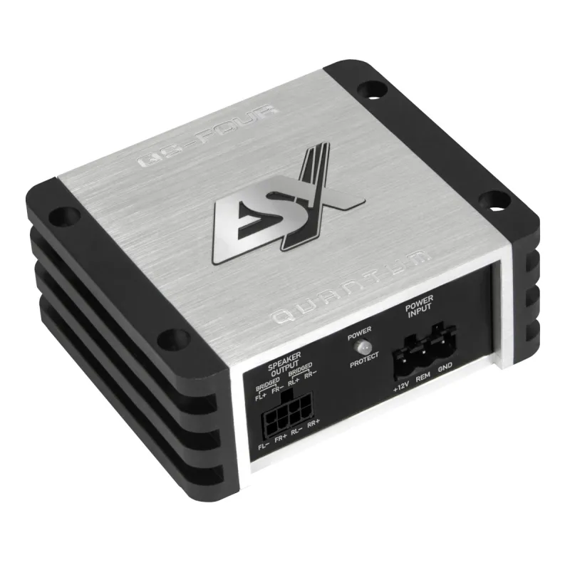 Vista general del amplificador ESX QS-FOUR Case d de 4 canales