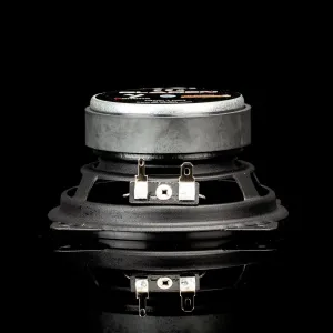 Vista lateral del kit de altavoces de vías separadas Gladen Gamma 100.2