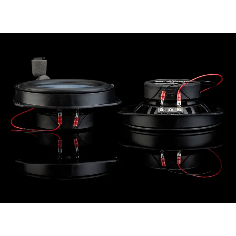 Parte lateral del woofer de 165mm incluido en el kit de Altavoces Gladen Audio ONE 165 DUCATO MK2