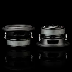 Vista lateral del subwoofer Gladen Sigma SSW065
