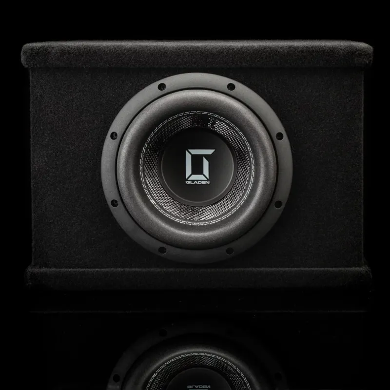 vista frontal del subwoofer Gladen Sigma SSWX08-VB