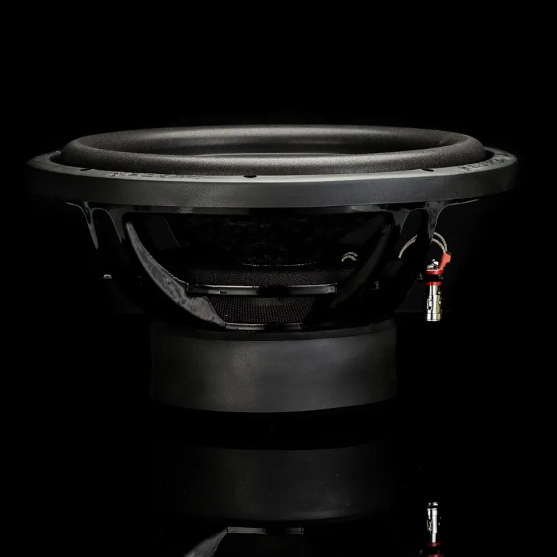 Vista lateral del subwoofer Gladen RS-X 12