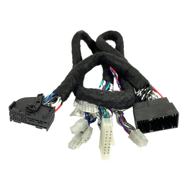 Adaptador Plug & Play para conectar BMW con sistema RAM y Amplificador Musway