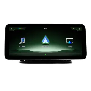 Vista del menú principal del sistema Linux para mercedes