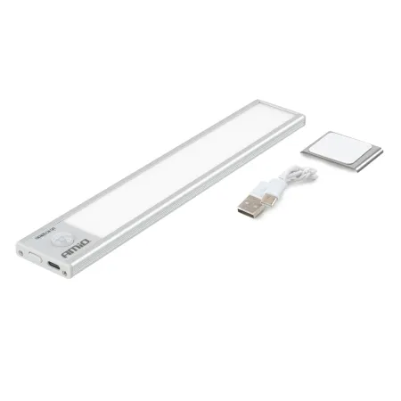 Visión de la luz led y sus complementos incluidos.
