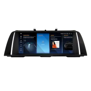 Vista frontal de la pantalla Andorid de 10,25" que va empotrada en el salpicadero