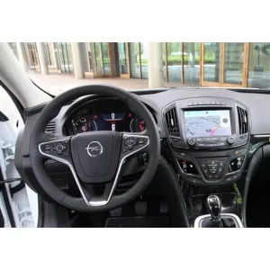 Salpicadero compatible con la instalación de la pantalla android para Opel Insignia.