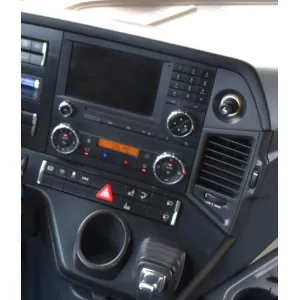 Radio OEM Mercedes Actros 2012