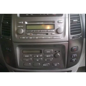 Radio Toyota Land Cruiser 100, año 2007